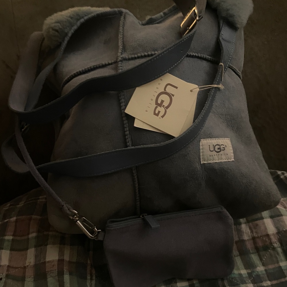 New with tags blue ugh purse